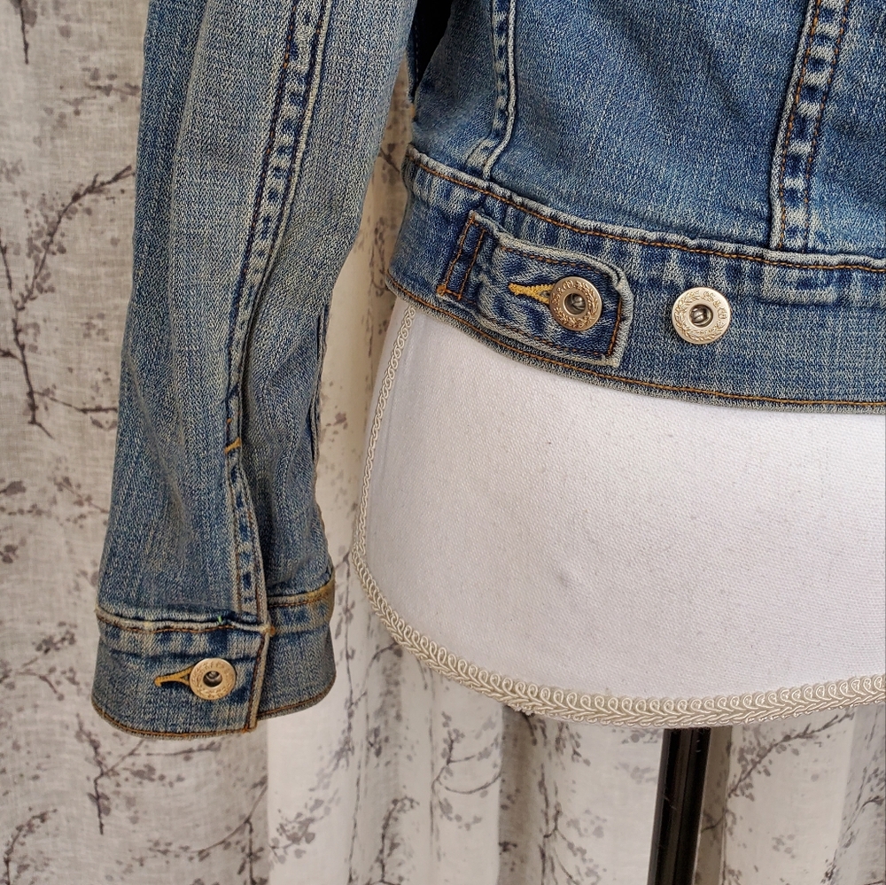 Levi's Denim Jacket - Picture 6 of 10